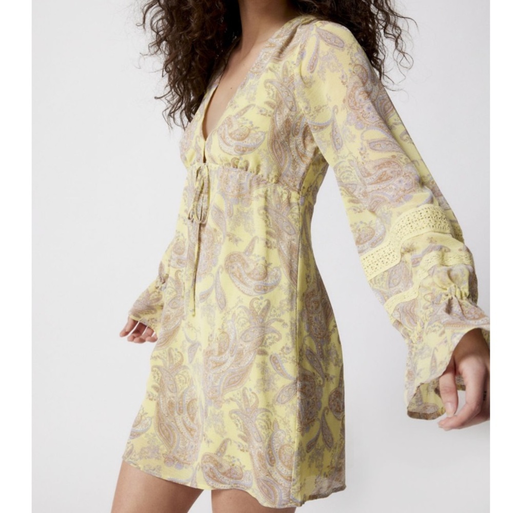 UO Charlene Printed Long Sleeve Mini Dress